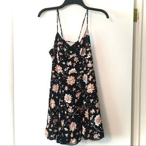 American Eagle Floral Black dress